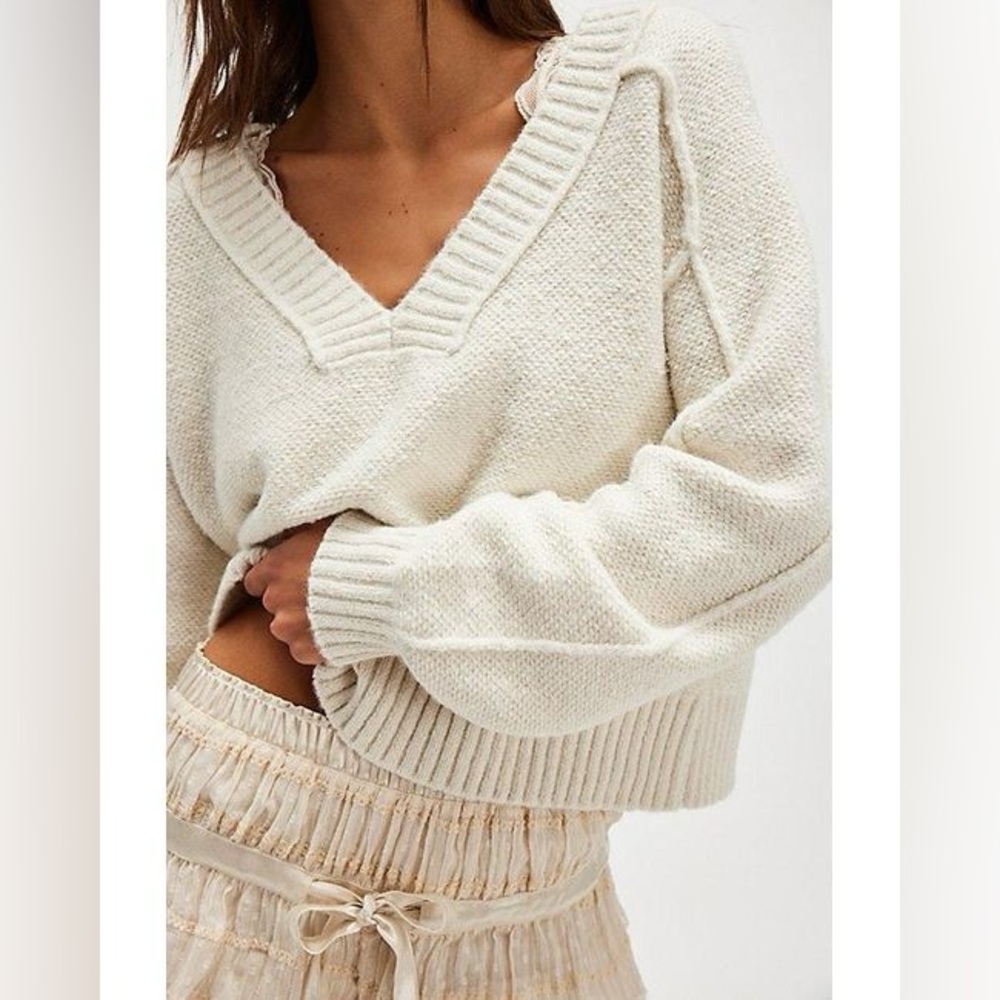 FREE PEOPLE  Rhea V-Neck Pullover - Cream- XL - Picture 2 of 8